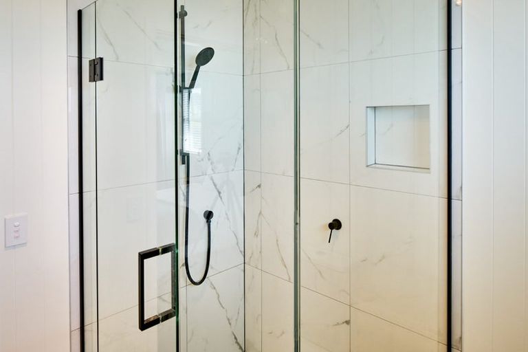 Photo of property in 10 Topsail Way, Whitby, Porirua, 5024