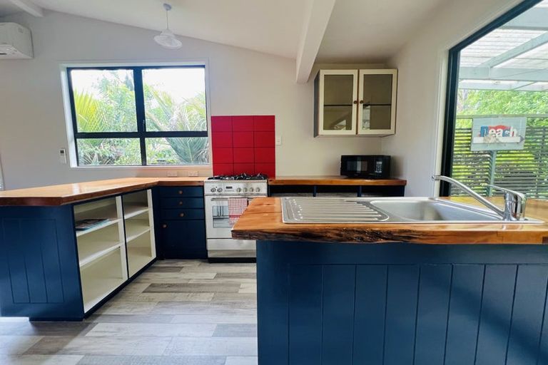 Photo of property in 275 Lillis Lane, Coromandel, 3506