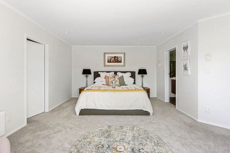 Photo of property in 85 Whitford-maraetai Road, Whitford, Howick, 2571