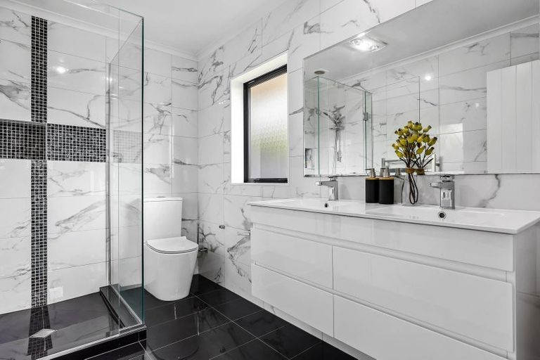 Photo of property in 16 Anglem Way, Northwood, Christchurch, 8051