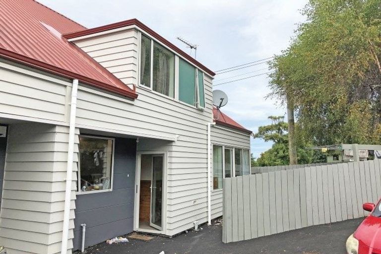 Photo of property in 38 Bank Street, North East Valley, Dunedin, 9010