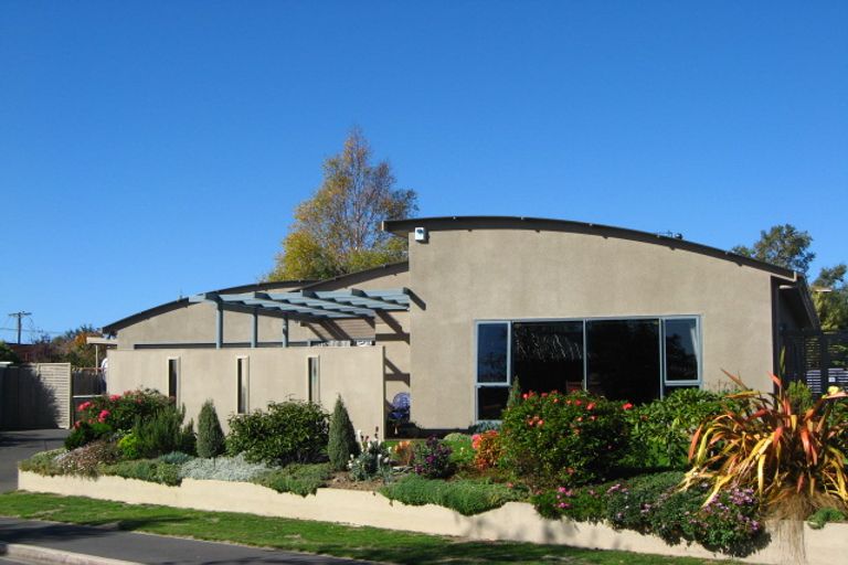 Photo of property in 18 Rowan Place, Mosgiel, 9024