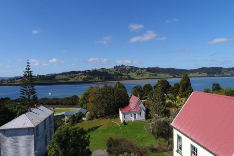 Photo of property in 5 Kirkpatrick Street, Kohukohu, 0491