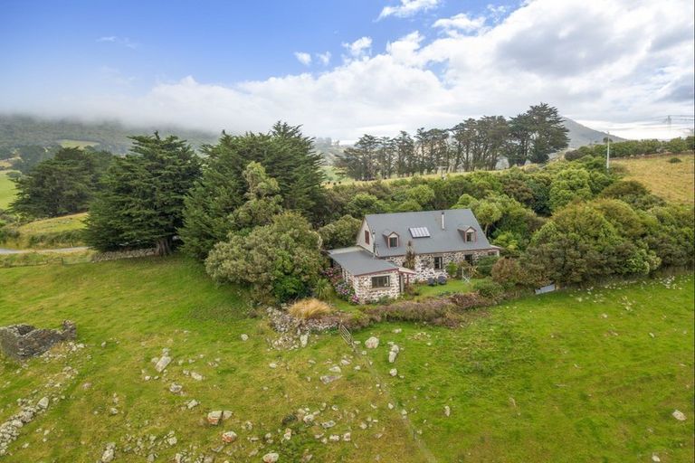 Photo of property in 80 Purakaunui Road, Mihiwaka, Port Chalmers, 9081