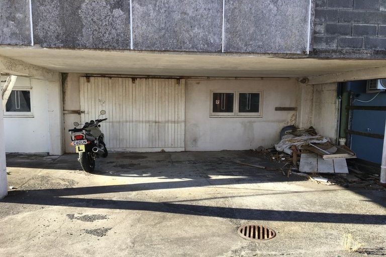 Photo of property in 207 Devon Street West, New Plymouth, 4310