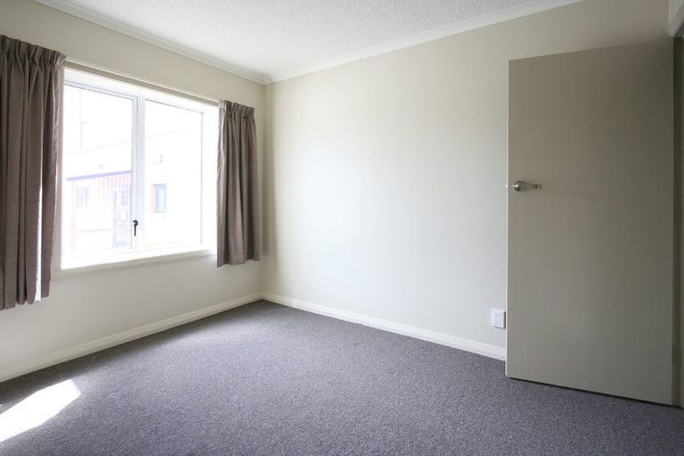 Photo of property in 214 Main South Road, Green Island, Dunedin, 9018