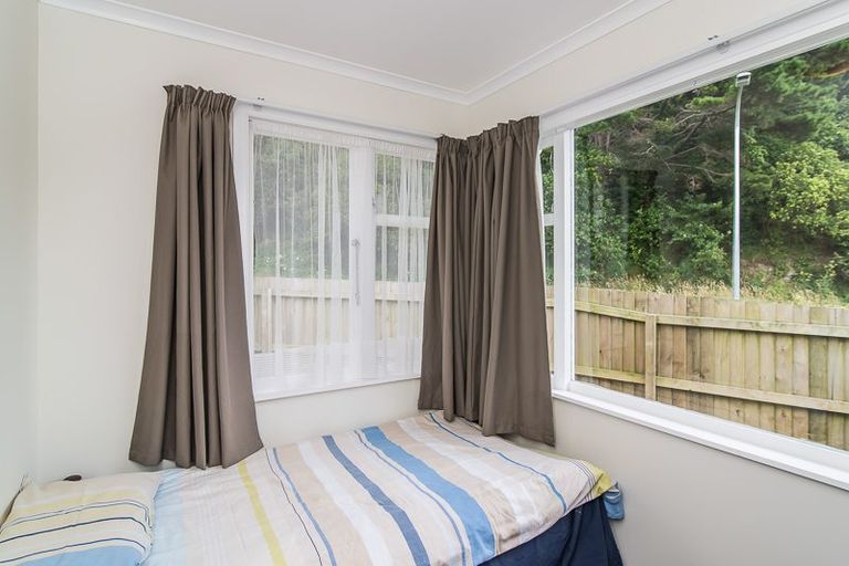 Photo of property in 245 Main Road, Tawa, Wellington, 5028