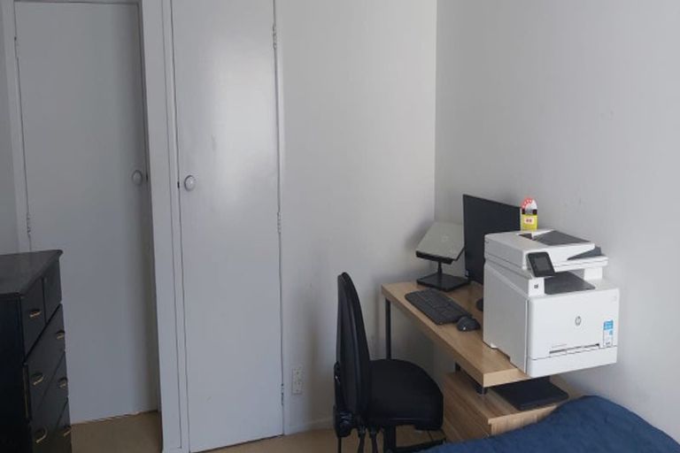 Photo of property in 2/147 Gills Road, Half Moon Bay, Auckland, 2014