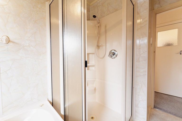 Photo of property in 8 Jason Street, Helensburgh, Dunedin, 9010