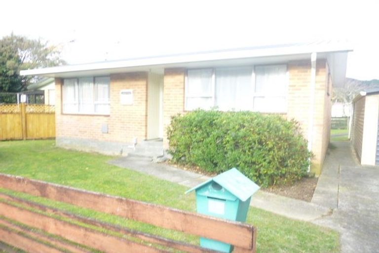 Photo of property in 2/14 William Booth Grove, Trentham, Upper Hutt, 5018