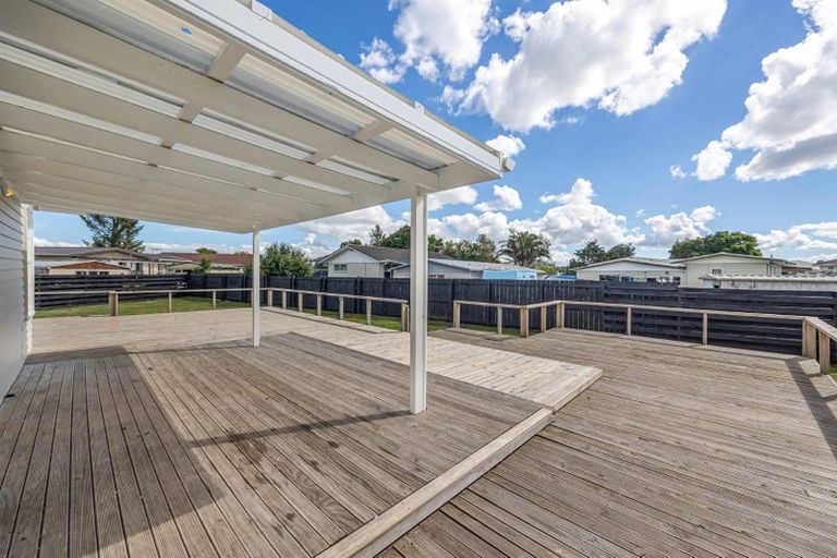 Photo of property in 17a Arnwood Street, Manurewa, Auckland, 2102