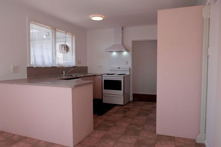 Photo of property in 80 Michael Road, Paraparaumu Beach, Paraparaumu, 5032