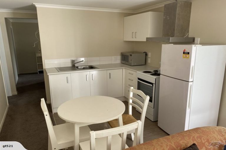 Photo of property in 23 Downing Street, Glenfield, Auckland, 0629