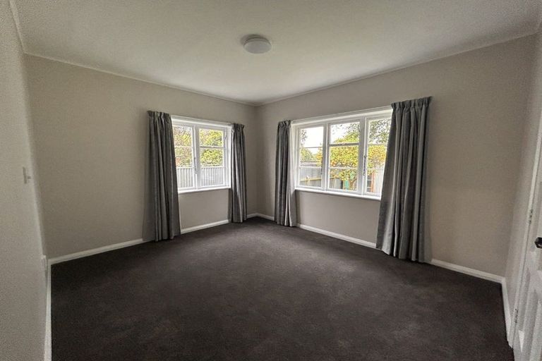 Photo of property in 30 Savage Crescent, West End, Palmerston North, 4412