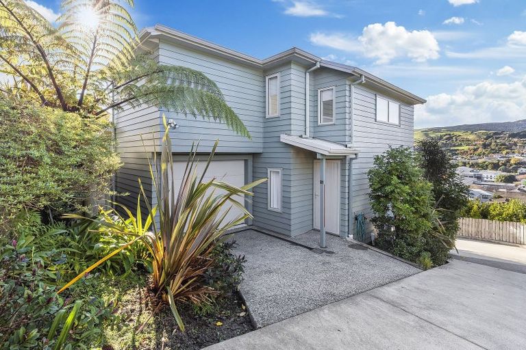 Photo of property in 21 Mascot Street, Tawa, Wellington, 5028