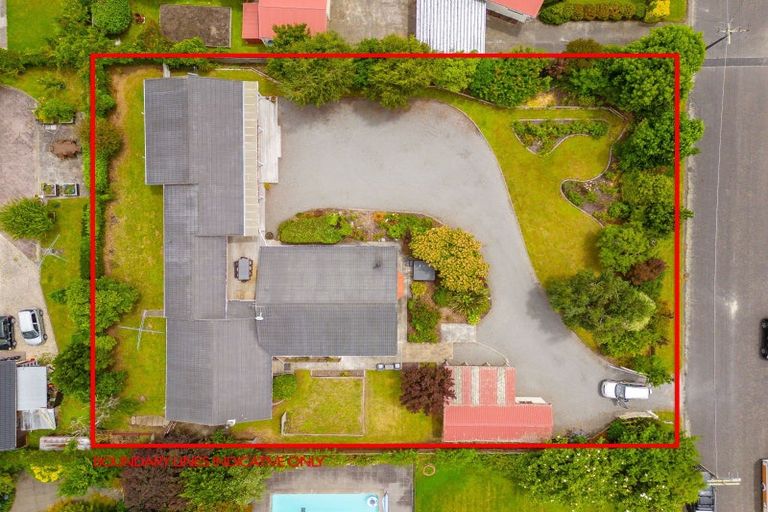 Photo of property in 82-84 Venice Street, Martinborough, 5711