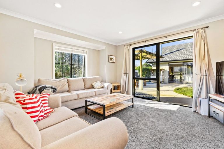 Photo of property in 9 Solan Drive, Waimauku, 0812