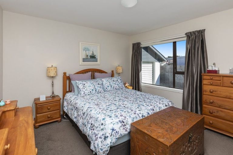Photo of property in 37 Kaiwara Street, Hoon Hay, Christchurch, 8025