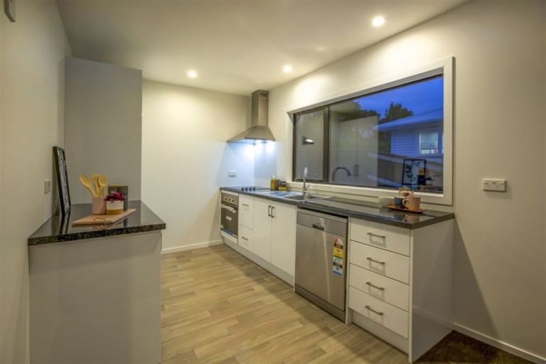 Photo of property in 2/18 Ranui Road, Stoke, Nelson, 7011