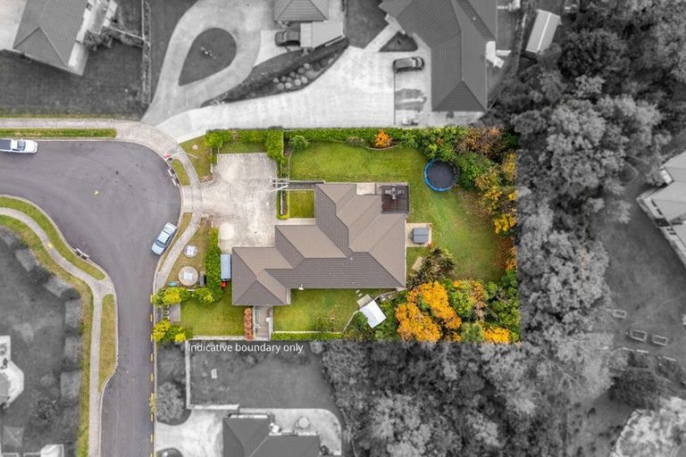 Photo of property in 17 Opal Avenue, Timberlea, Upper Hutt, 5018