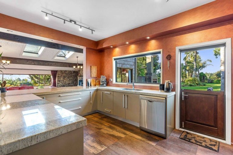 Photo of property in 64 Oropi Gorge Road, Pyes Pa, Tauranga, 3173