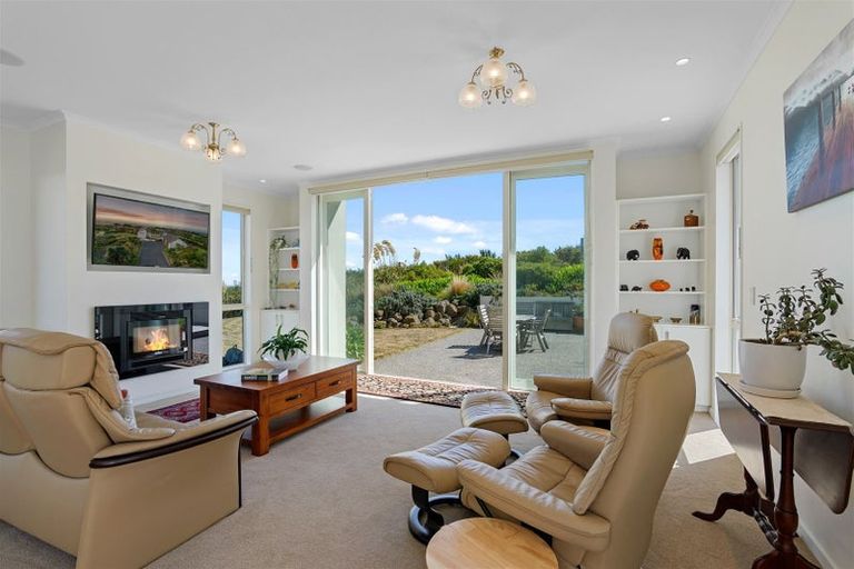 Photo of property in 4 Aglaia Place, Cracroft, Christchurch, 8022