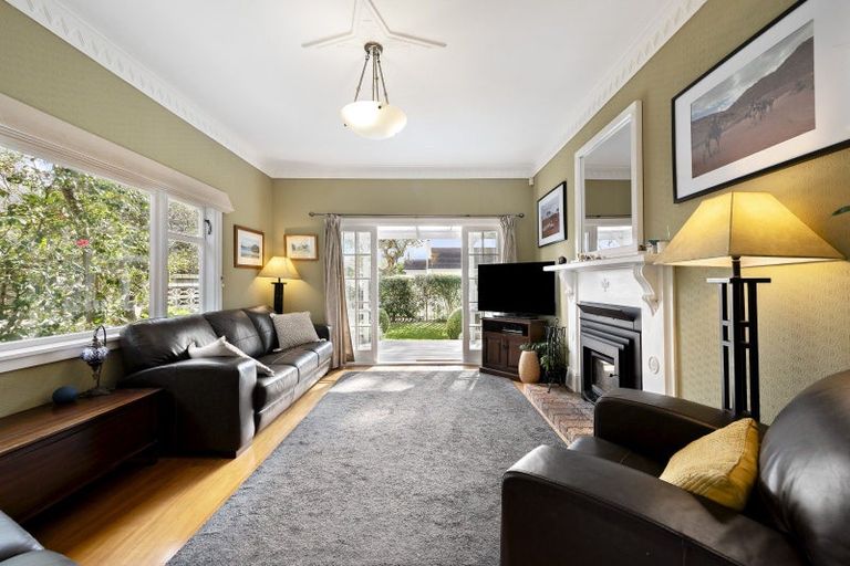 Photo of property in 3 Ngaio Street, Eastbourne, Lower Hutt, 5013