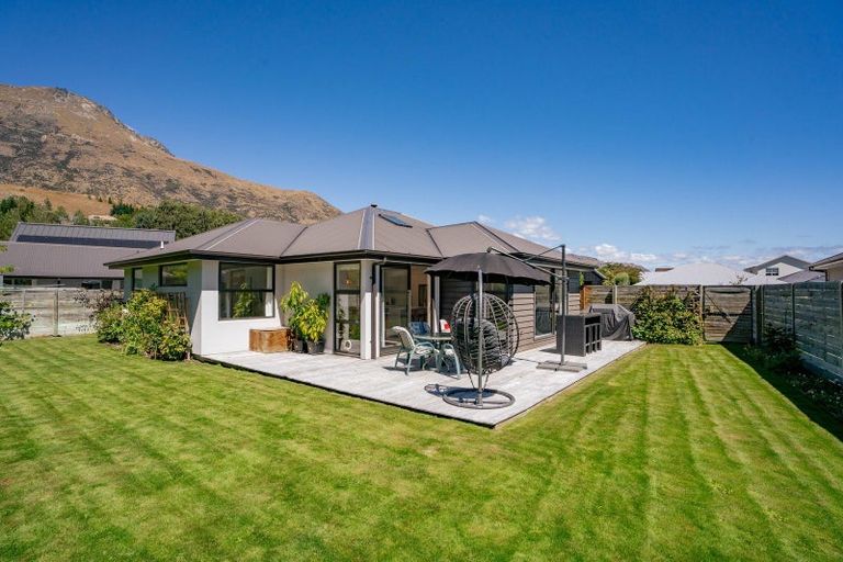 Photo of property in 88 Risinghurst Terrace, Lower Shotover, Queenstown, 9304