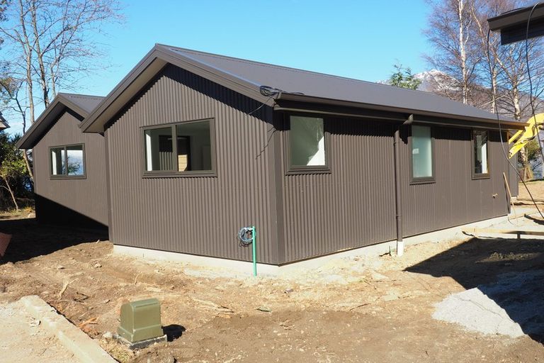 Photo of property in 16b Lochy Road, Fernhill, Queenstown, 9300