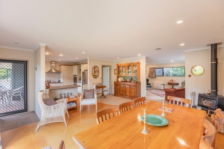 Photo of property in 2 Petersen Place, Waipukurau, 4200