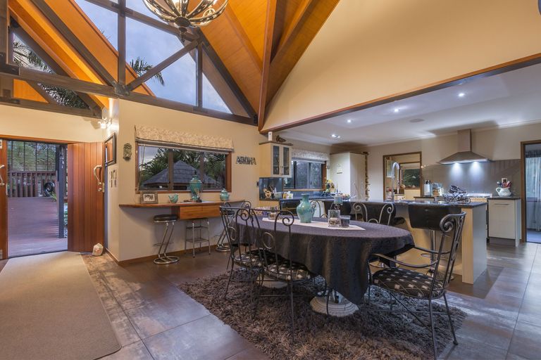 Photo of property in 17 Roger Guy Place, Welcome Bay, Tauranga, 3175