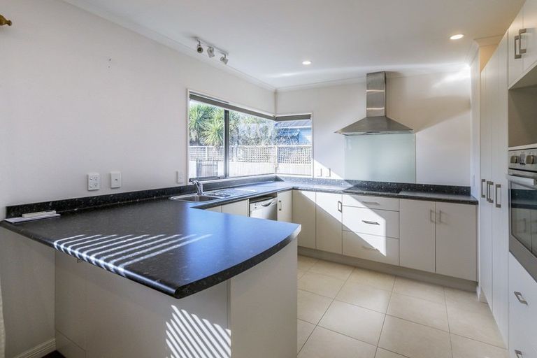 Photo of property in 91a Queen Street West, Levin, 5510