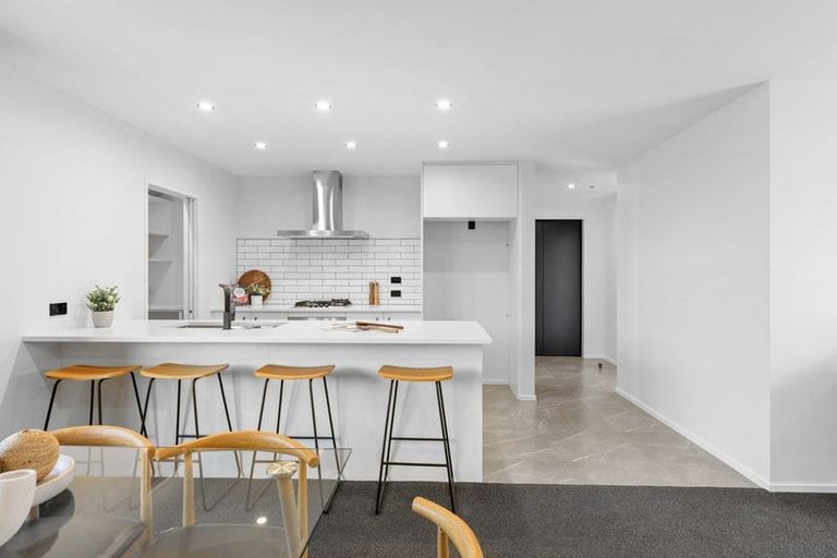 Photo of property in 6 Allied Road, Halswell, Christchurch, 8025