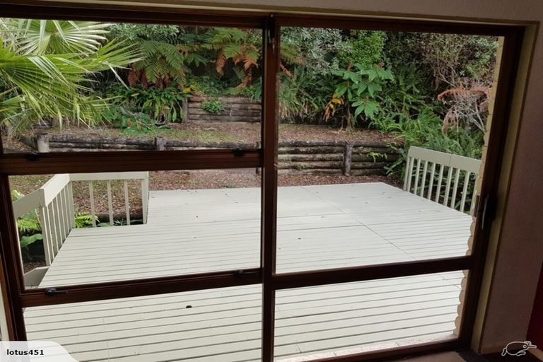 Photo of property in 13 Malters Place, Browns Bay, Auckland, 0630