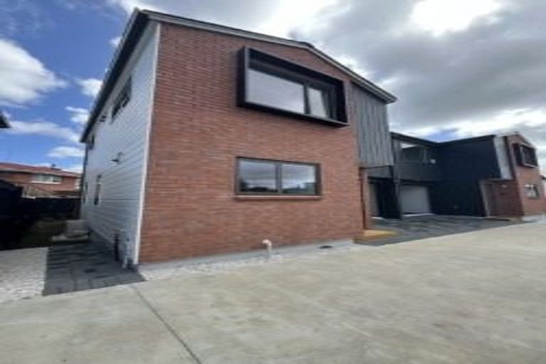 Photo of property in 28c Greenmeadows Avenue, Manurewa East, Auckland, 2102
