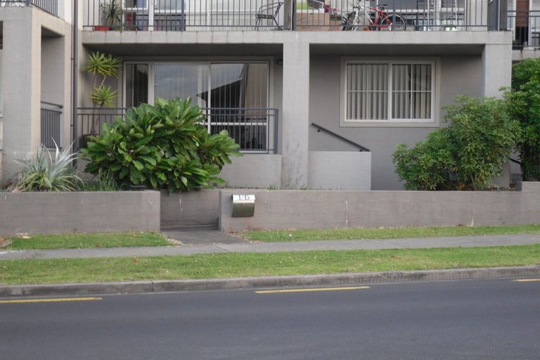 Photo of property in 1/45 Haven Drive, East Tamaki, Auckland, 2013