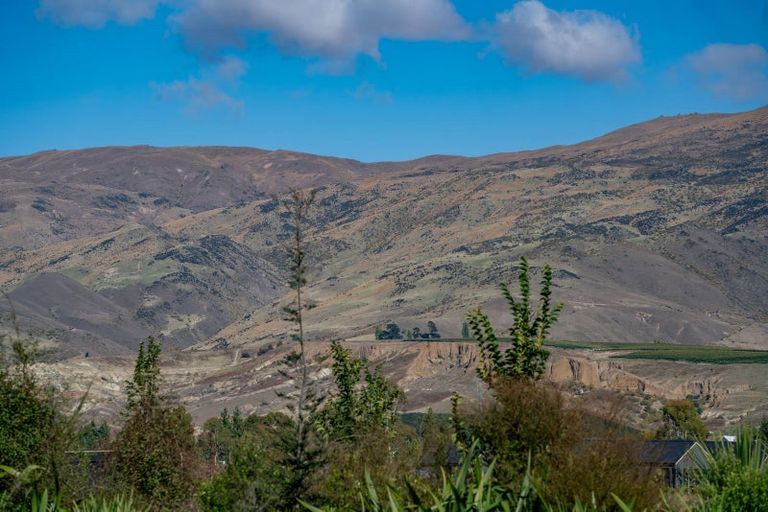 Photo of property in 13 Stone Drive, Cromwell, 9384