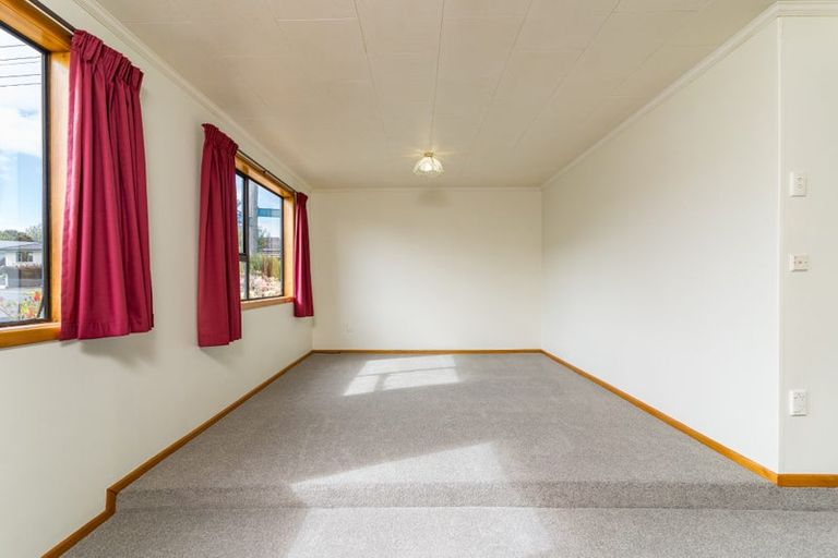 Photo of property in 1 Clark Street, Owaka, 9535