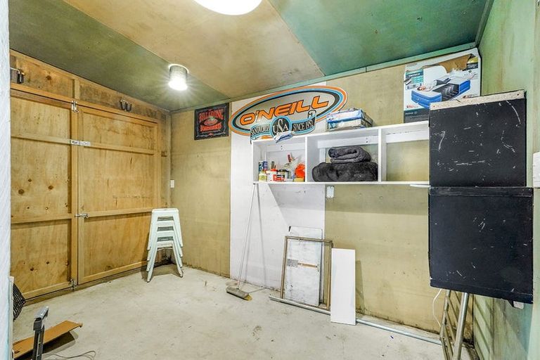 Photo of property in 2b Browns Drive, Waihi Beach, 3611