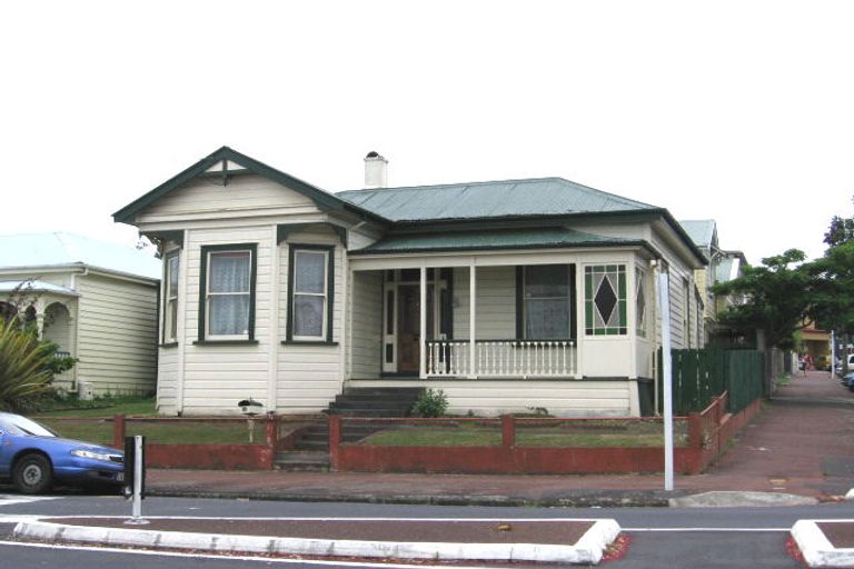 Photo of property in 17 Rose Road, Grey Lynn, Auckland, 1021