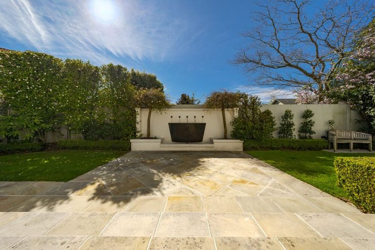Photo of property in 8 Palazzo Lane, Riccarton, Christchurch, 8011