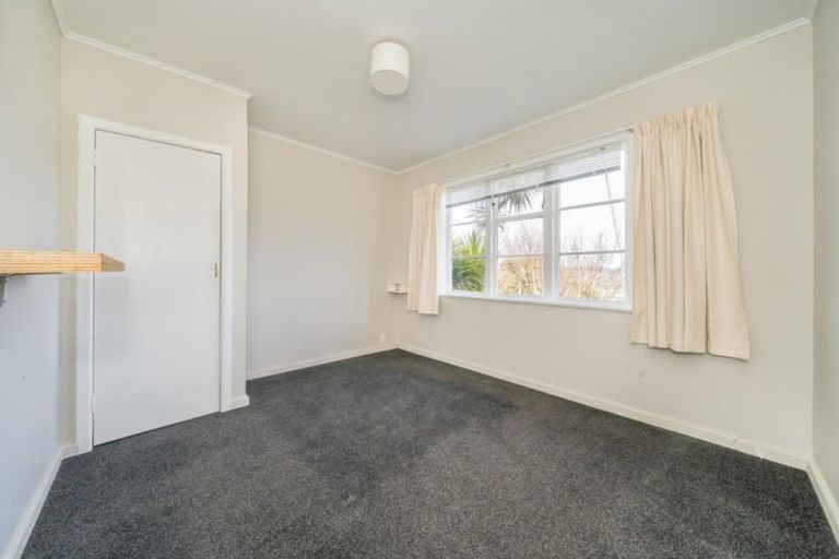 Photo of property in 107 Nevay Road, Miramar, Wellington, 6022