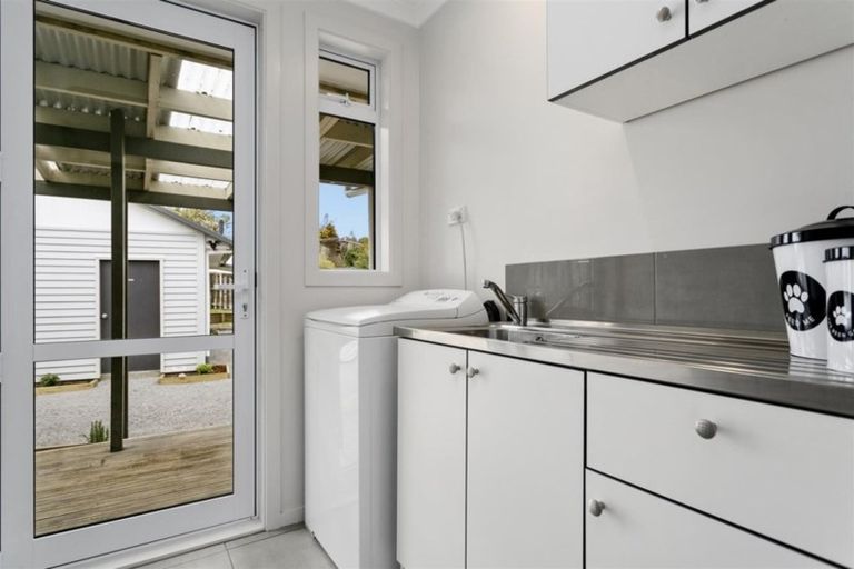 Photo of property in 93 Taharepa Road, Hilltop, Taupo, 3330