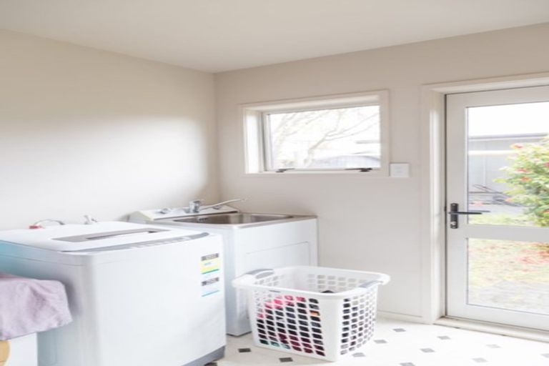 Photo of property in 2/24 Tongariro Road, Turangi, 3334