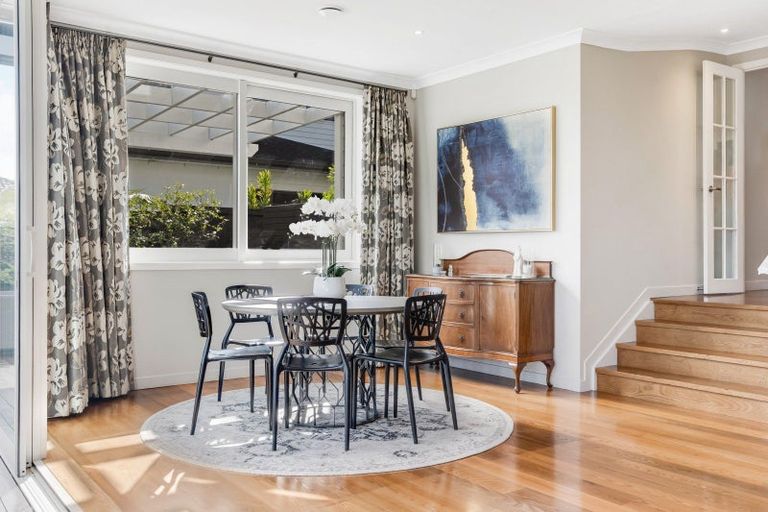 Photo of property in 8 Verley Rise, East Tamaki Heights, Auckland, 2016