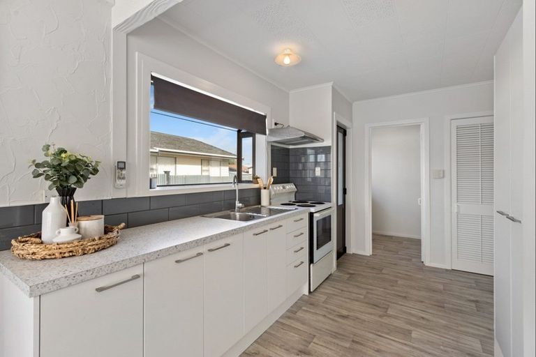 Photo of property in 157 Riverbend Road, Onekawa, Napier, 4110