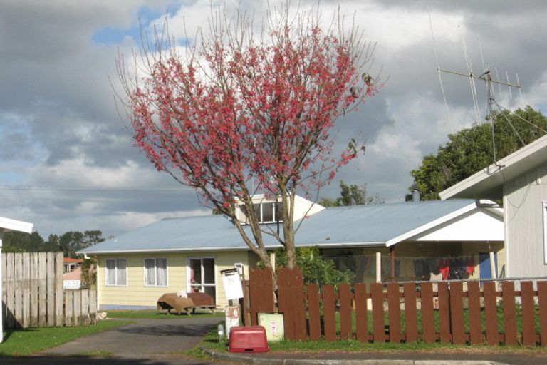 Photo of property in 10 Okere Place, Tikipunga, Whangarei, 0112