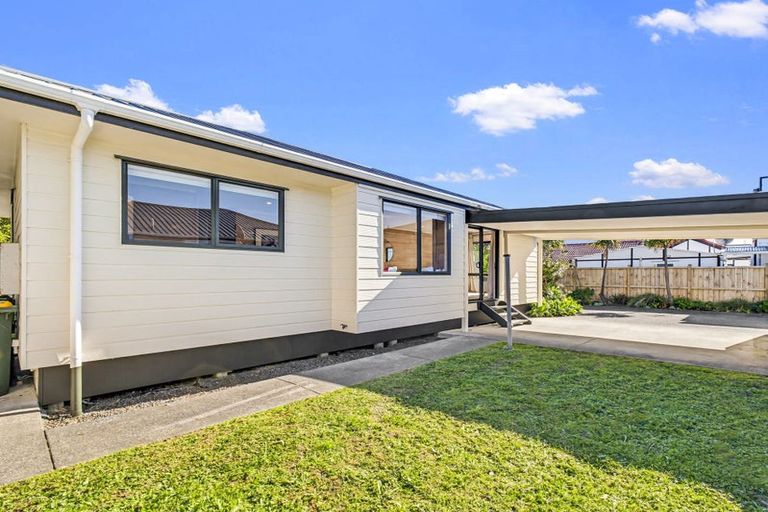Photo of property in 2/434 Hibiscus Coast Highway, Orewa, 0931