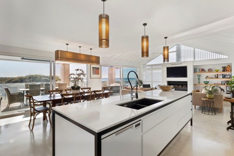 Photo of property in 19 Otira Close, Papamoa Beach, Papamoa, 3118