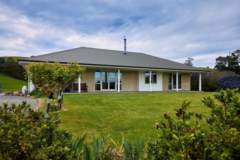 Photo of property in 66 Deer Park Road, Cheviot, 7310